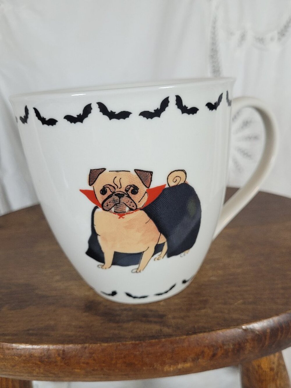 Halloween Count Pugular Pug Mug Milly Greed British Design 16ozs Bats Vampire